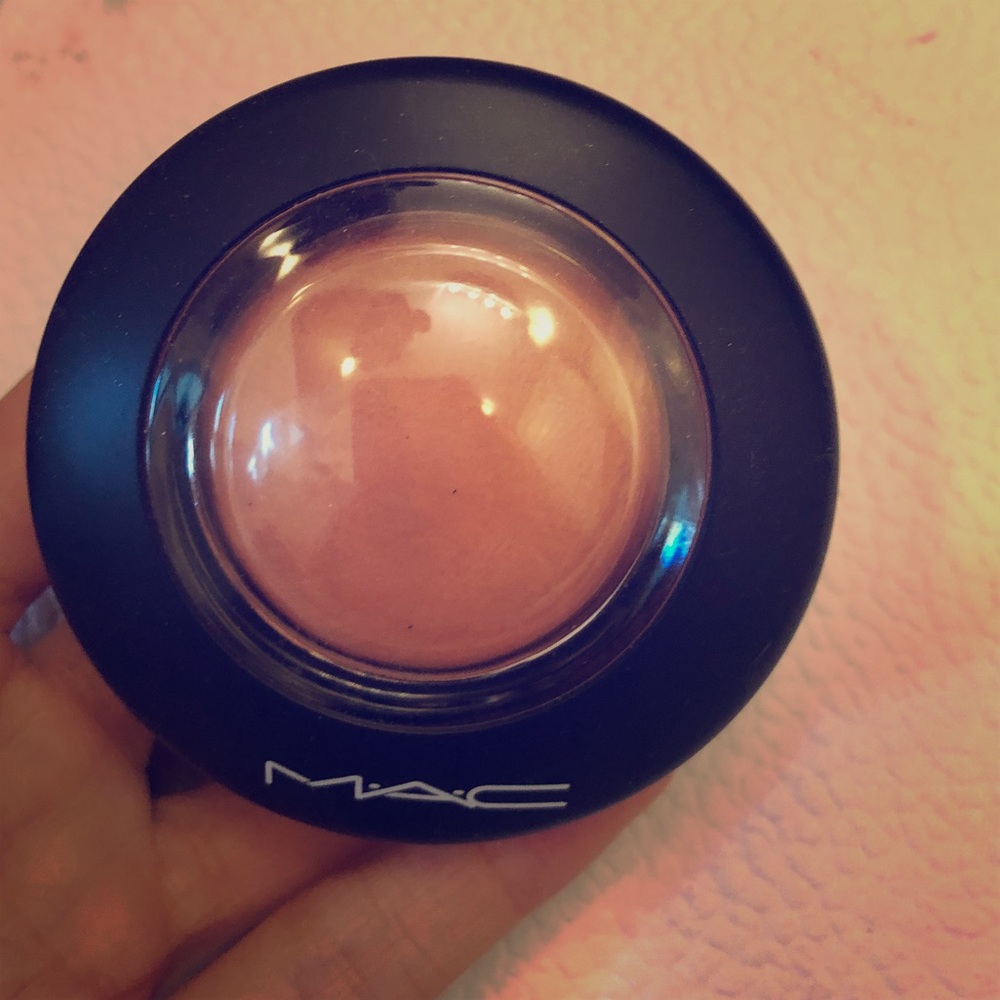 MAC Blush - New!